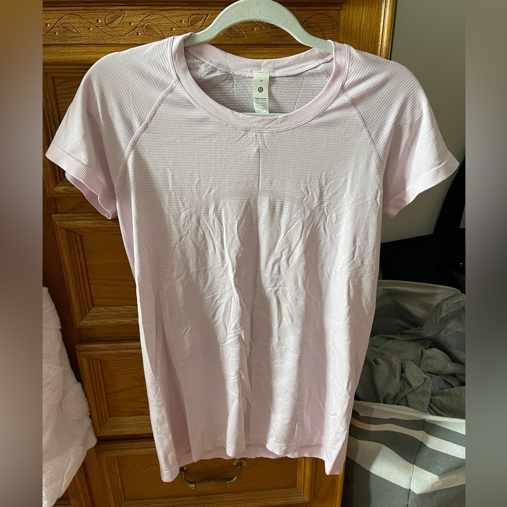 Lululemon Swiftly Tech Tee in Color Pink Organza
